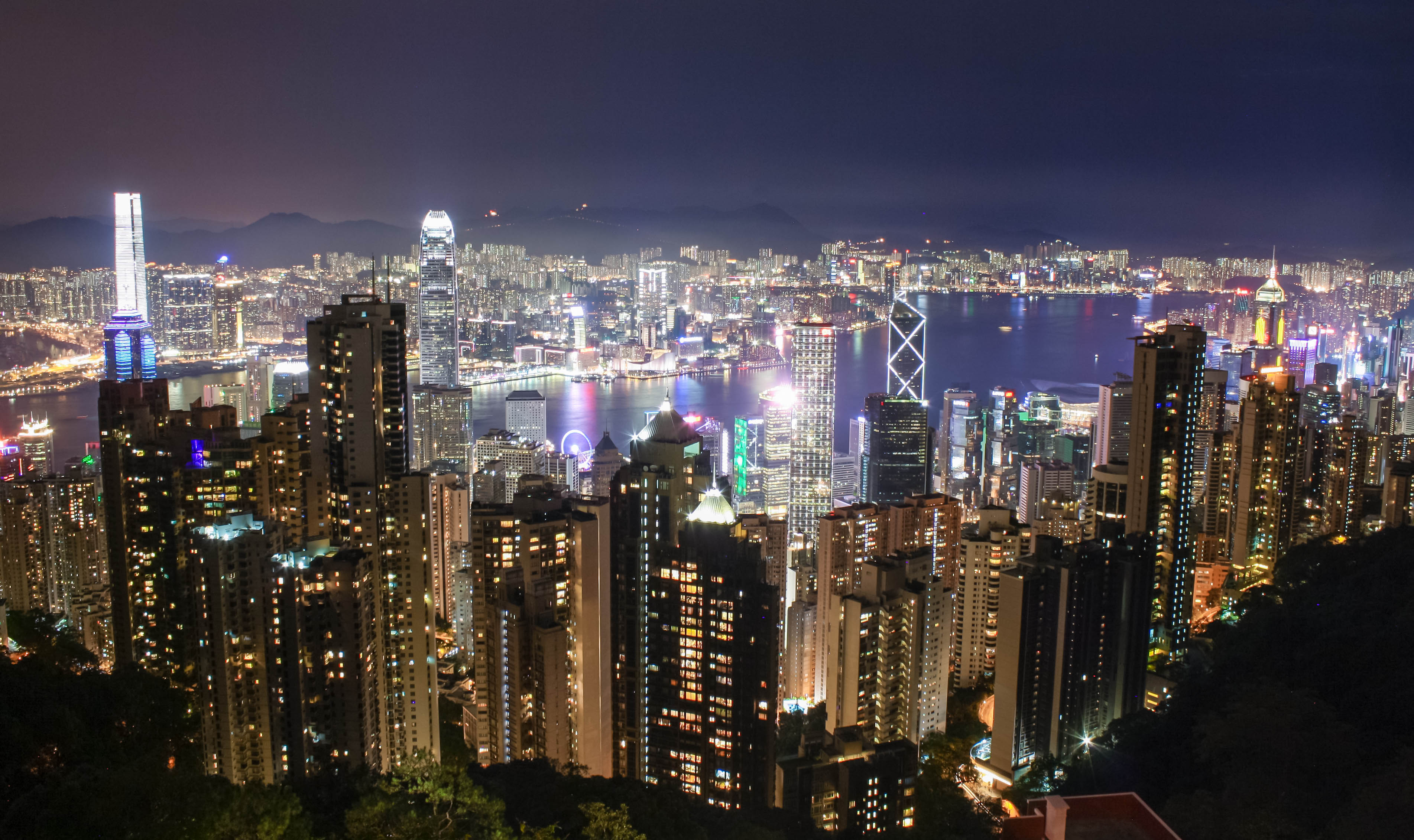 Hong Kong At Night - Geoff Boeing