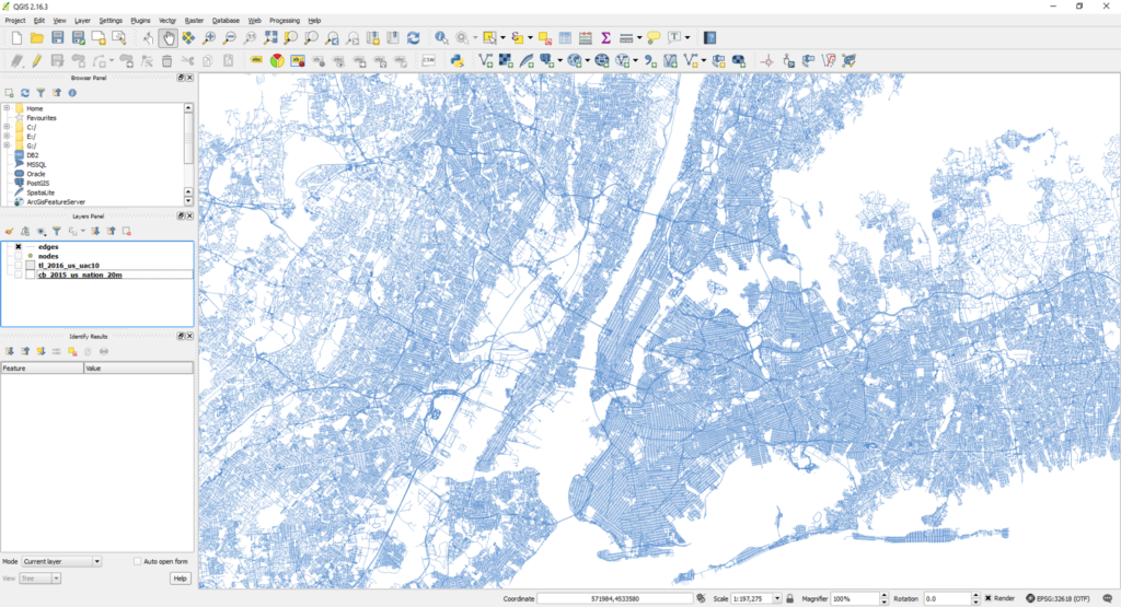 QGIS: New York street network from OpenStreetMap